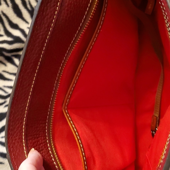 Dooney and Bourke Burgundy pebble leather bag NWOT - Picture 8 of 9